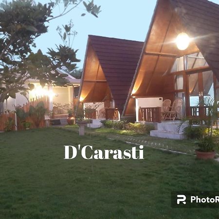 D' Carasti Bungalow Masbagik Exterior photo